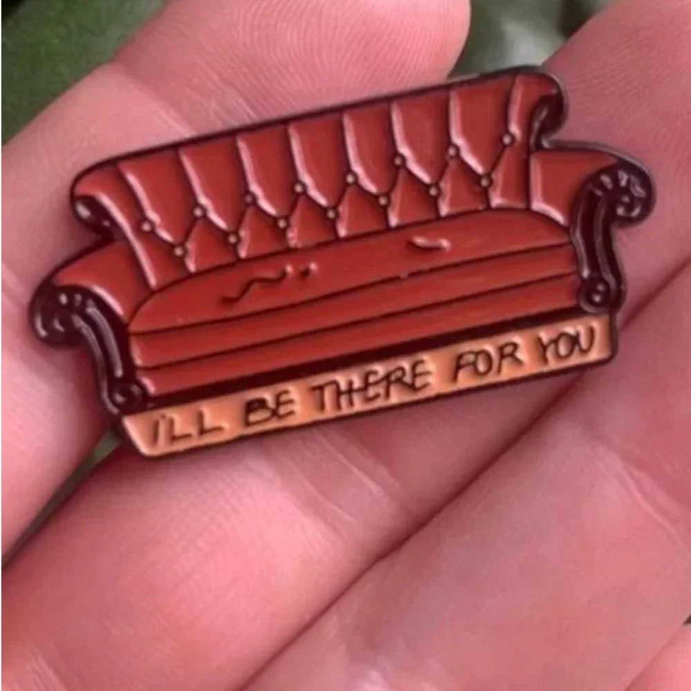 Brand new FRIENDS inspired "I'll Be There for You" couch enamel lapel pi…
